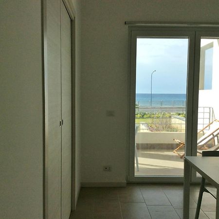 Appartamenti Vacanze Villa Meo Villafranca Tirrena Extérieur photo