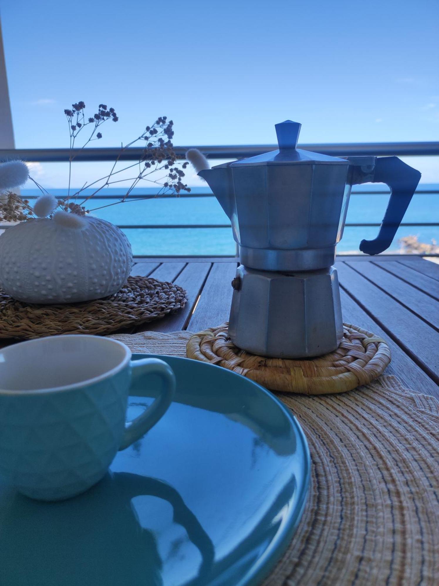 Appartamenti Vacanze Villa Meo Villafranca Tirrena Extérieur photo