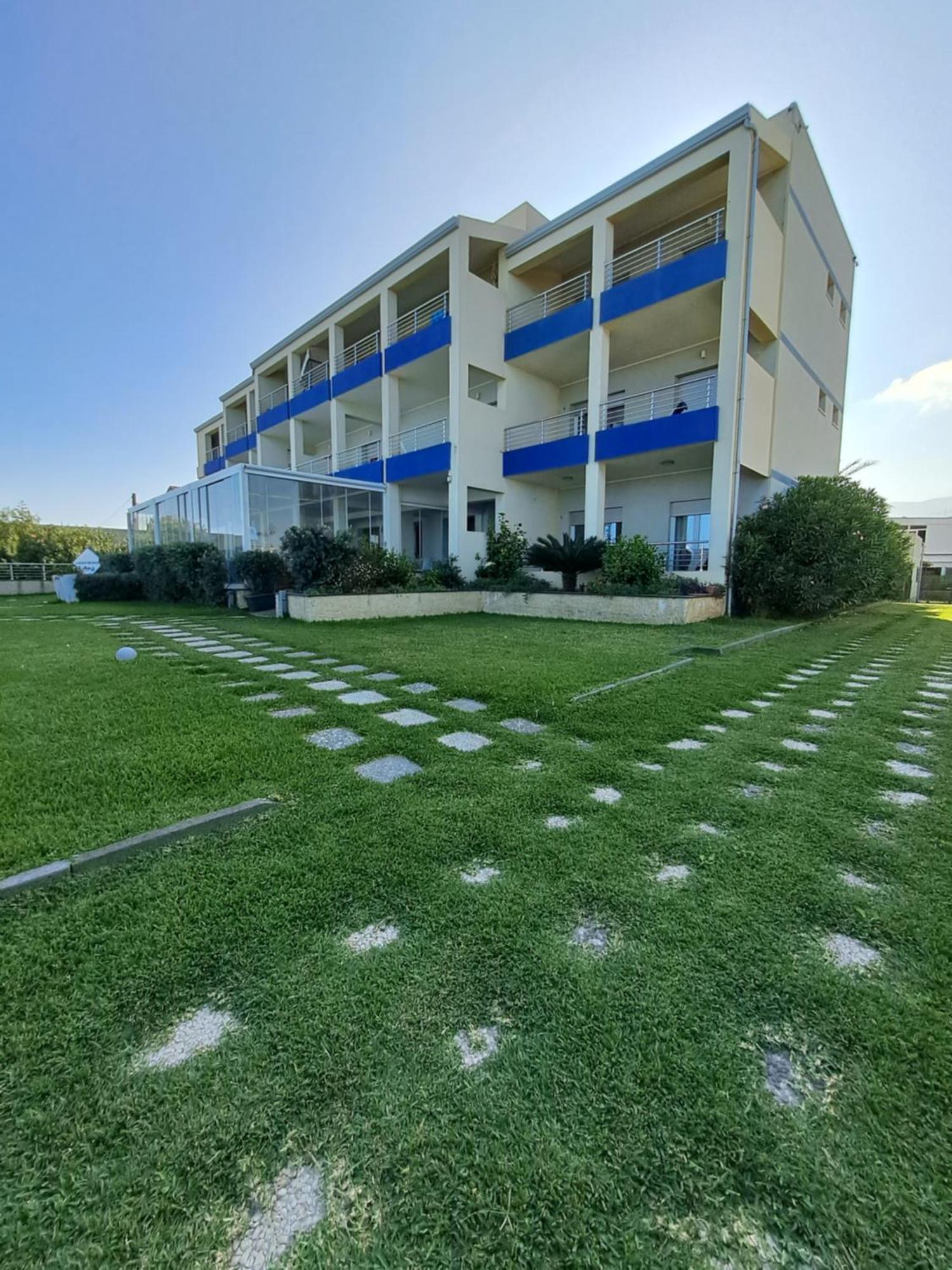 Appartamenti Vacanze Villa Meo Villafranca Tirrena Extérieur photo