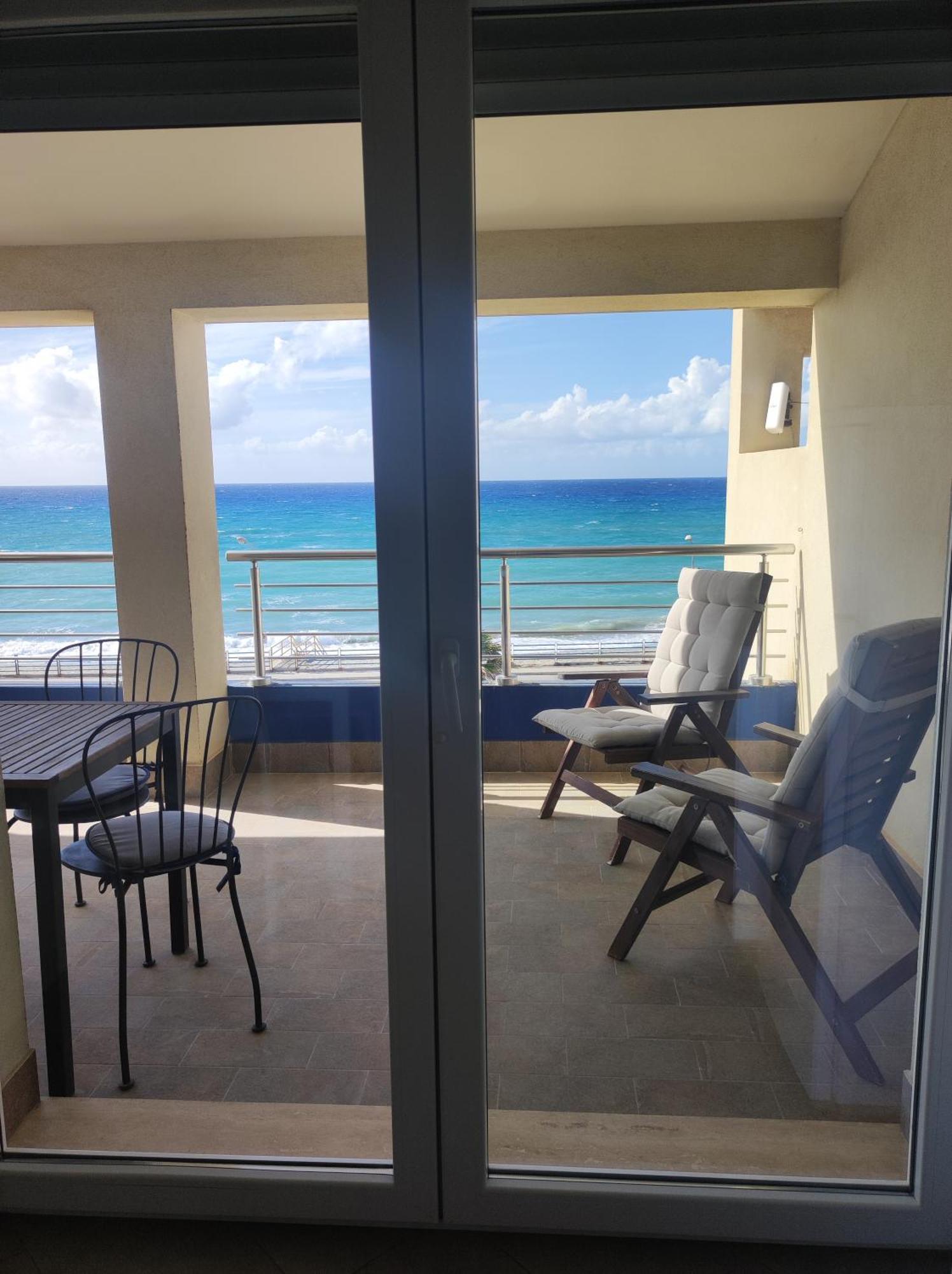 Appartamenti Vacanze Villa Meo Villafranca Tirrena Extérieur photo