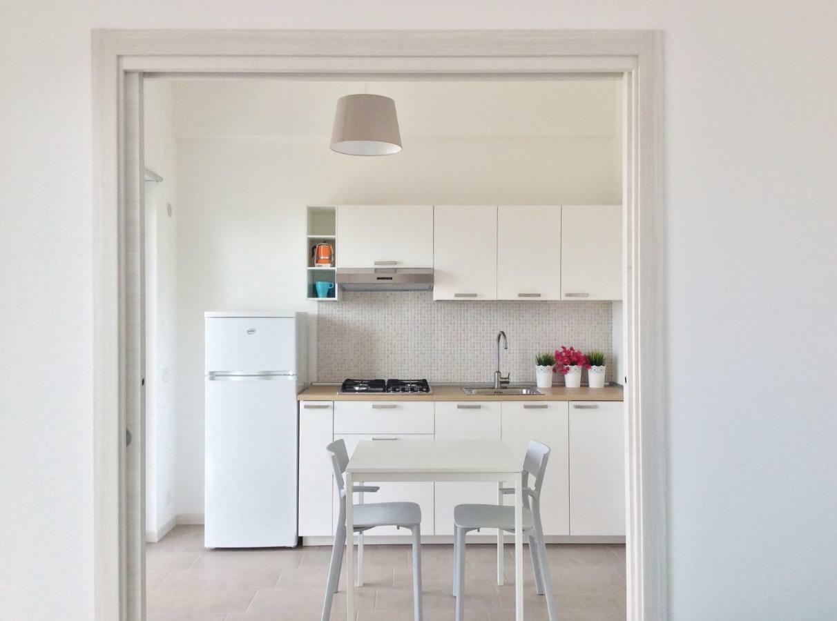 Appartamenti Vacanze Villa Meo Villafranca Tirrena Extérieur photo